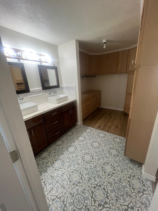 Photo - 7246 Rock Canyon Dr