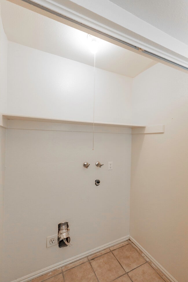 Photo - Woods Crossing