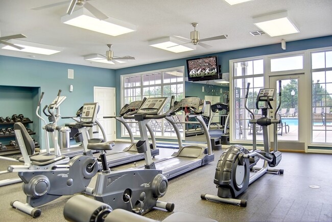River-Club-Apartments-Off-Campus-Apartments-Near-The-University-of-Georgia-Athens-Georgia-Fitness-Center-Cardio - River Club Apartments
