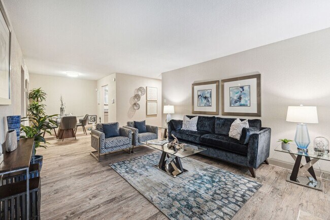 Photo - 10751 Meadowglen Ln Unit Kate