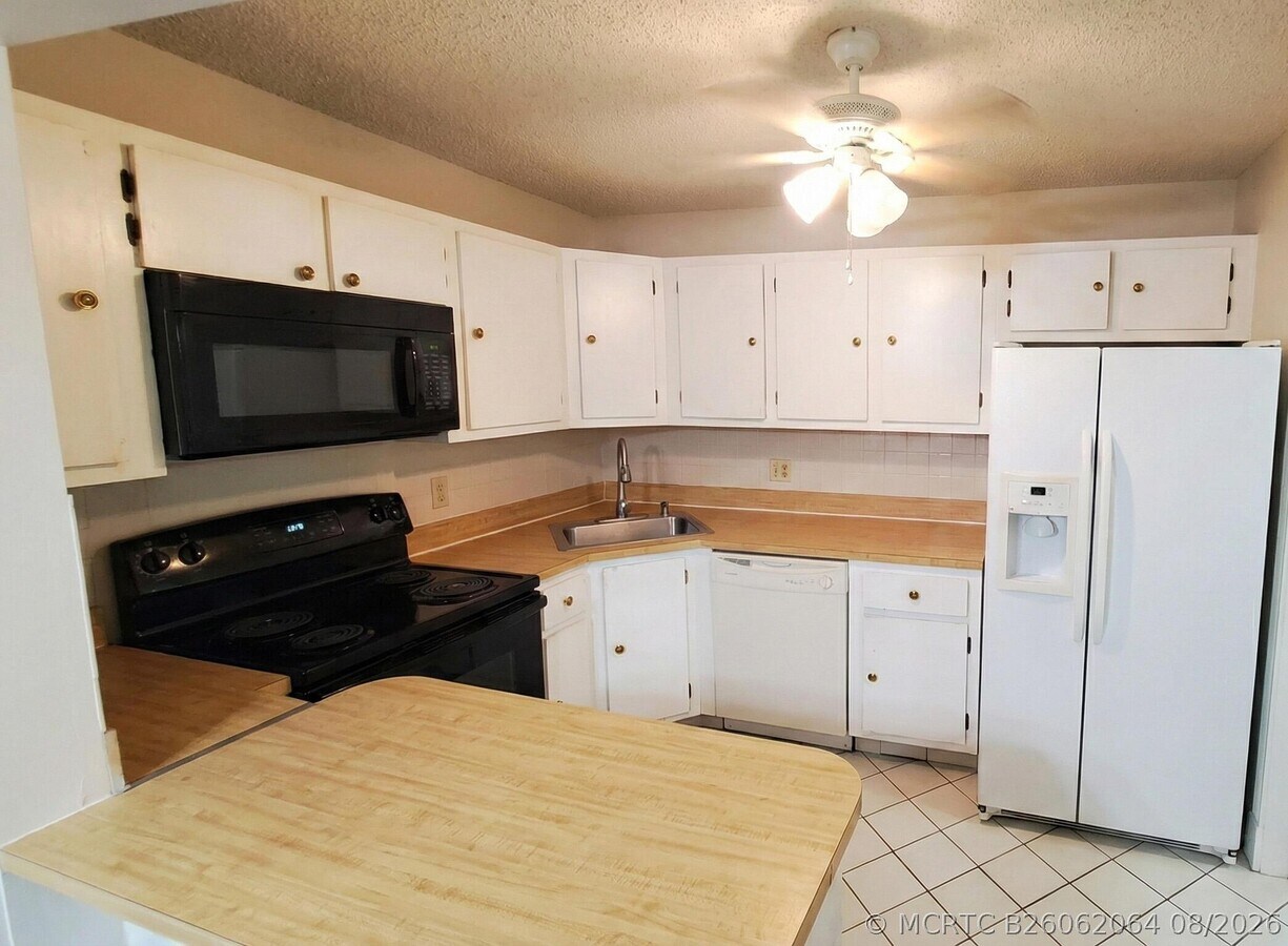 Photo - 222 Pine HOV Cir Unit B-2