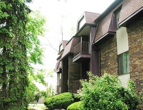 Photo - Cambridge Woods & Briar Cliff Woods