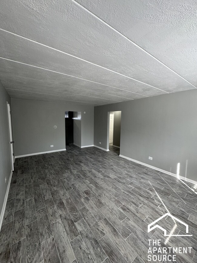 Building Photo - 1314 Carol St Unit 2B