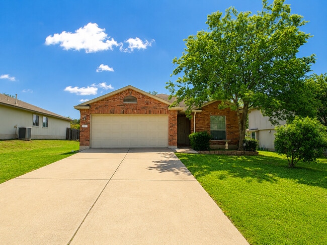 Building Photo - 387 Paddington Dr