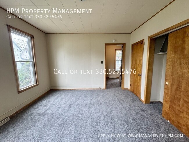 Photo - 601 Lincoln Ave NW