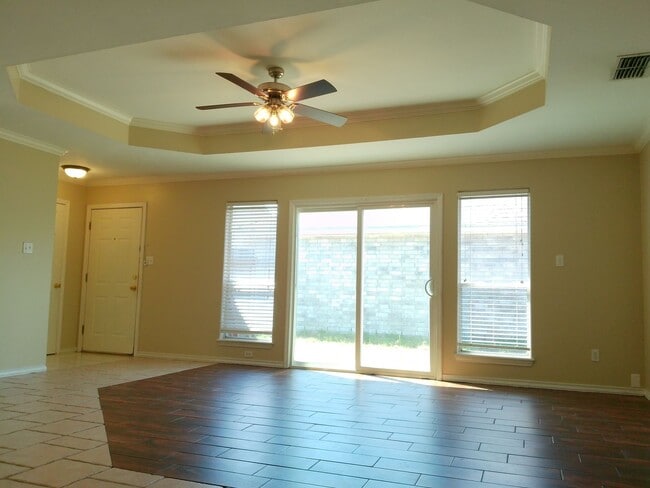 Photo - 610 Kaipo Dr