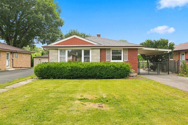 Photo - 1113 S Haddow Ave