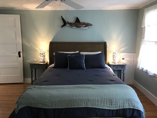 Photo - 18 Granite St