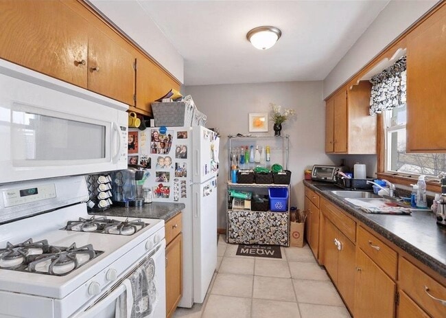 Photo - 4540 Tyler St NE