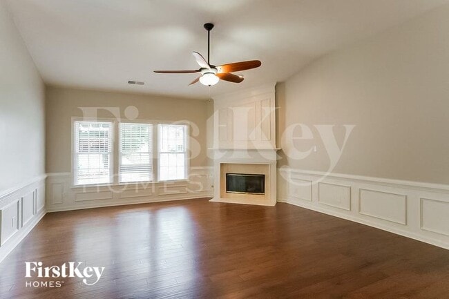Photo - 2936 Stillwater Dr