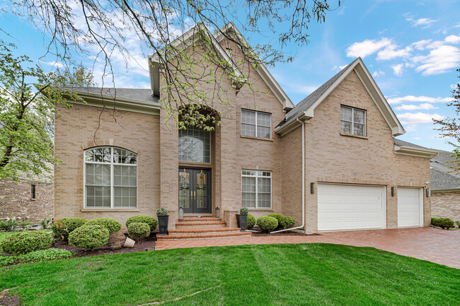 Photo - 902 Red Oak Dr Casa