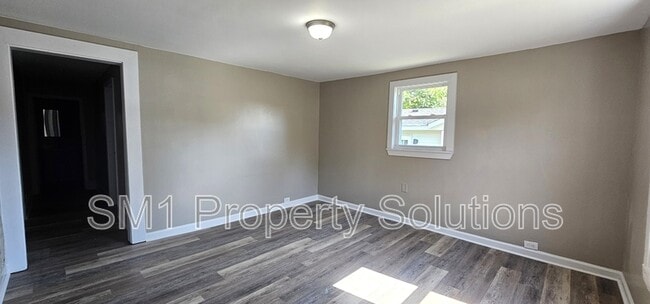 Photo - 534 Cranbrook St