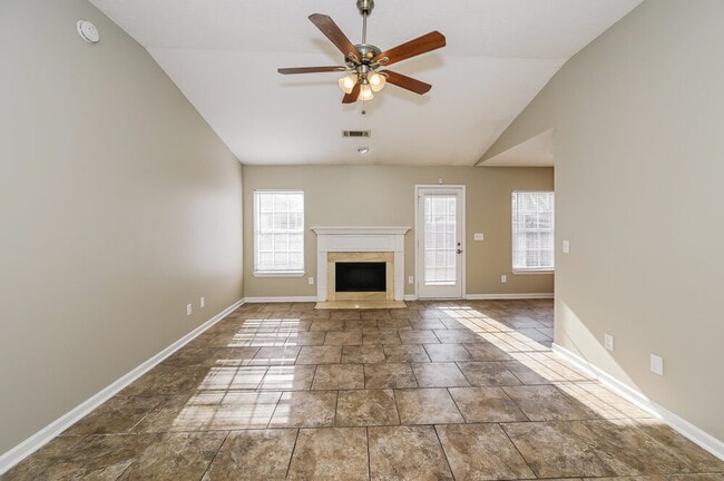 Photo - 176 Howard Woody Dr