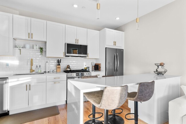 Photo - 35 Somerset Ave Apartment Unit #5A