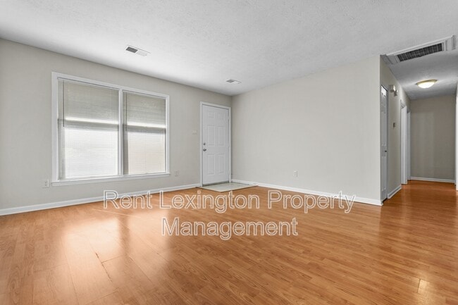Photo - 3352 Hartston Dr