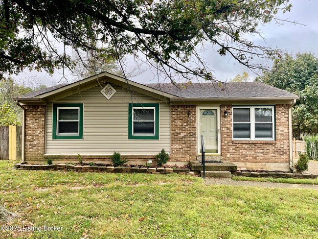 Building Photo - 6910 Village Green Blvd Rental