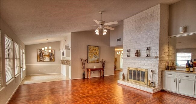 Building Photo - 2807 Cotton Stock Dr