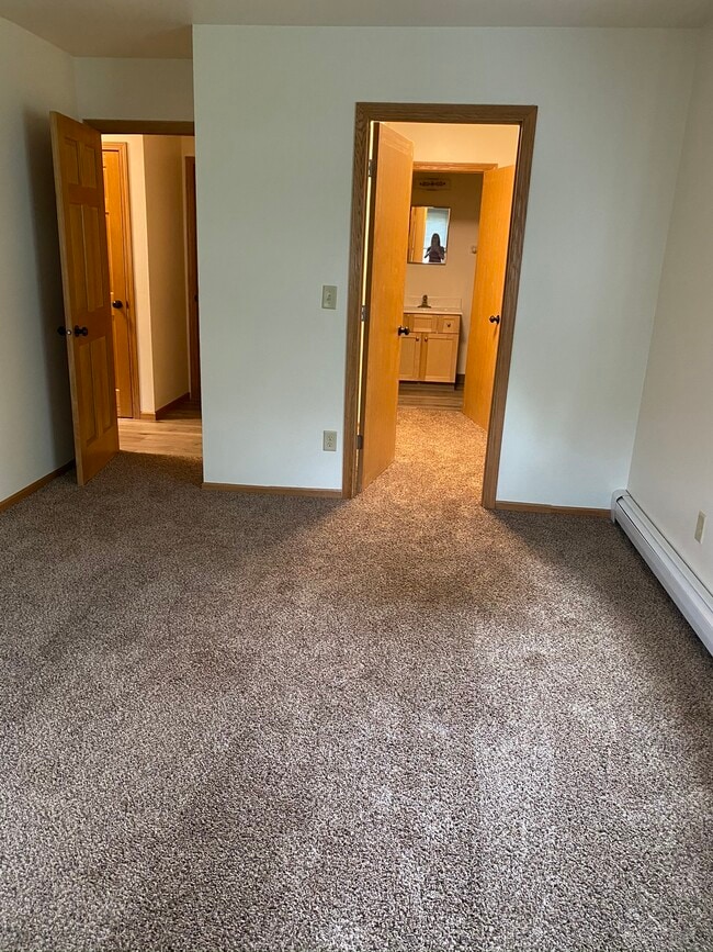 Cedar Edge Apartments Cedarburg, WI