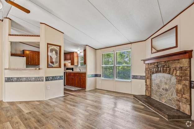 Building Photo - 63 Tully Ave Rental