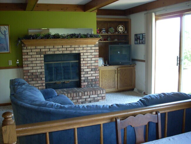 Photo - 7008 Longmeadow Rd