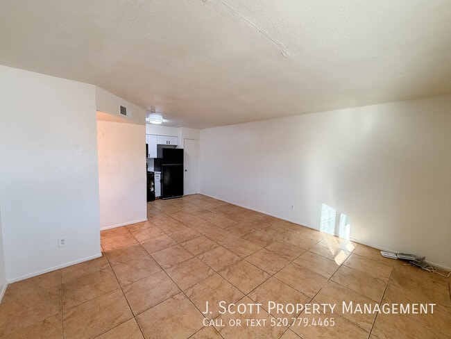 Photo - 525 E Peppertree Ave Unidad 4