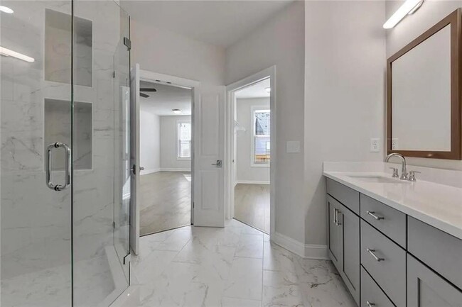 Photo - 4317 Parkside Pl