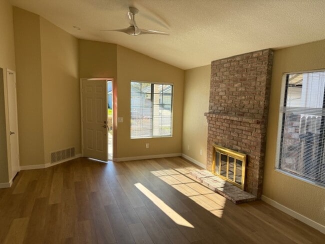 Photo - North side Vacaville single story.