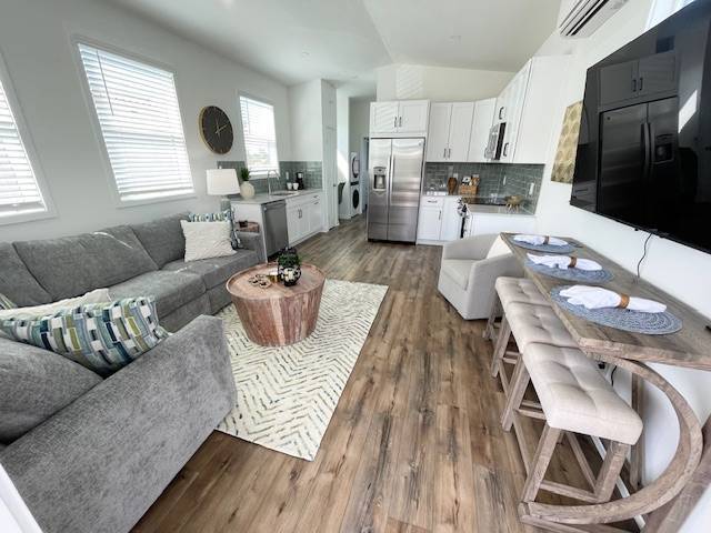 6165 Talon Bay Dr