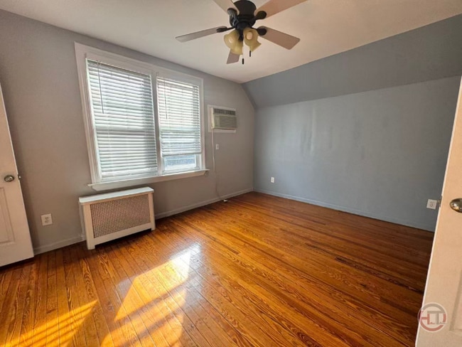 Photo - 1119 Stadium Ave