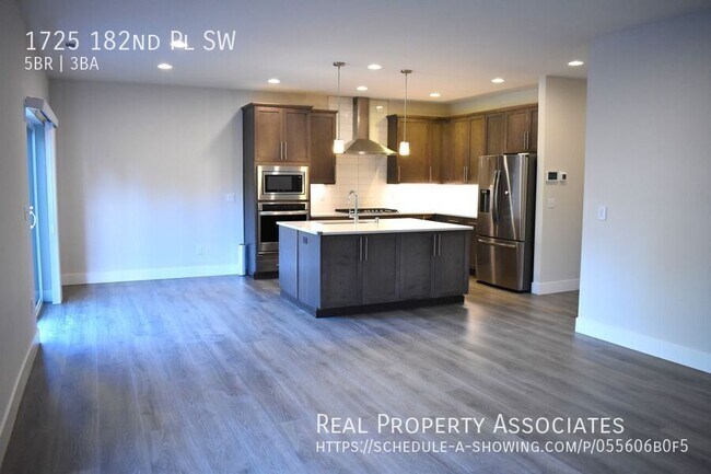 Photo - 1725 182nd Pl SW