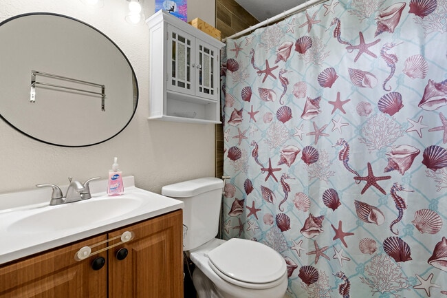 Photo - 2804 Ave J