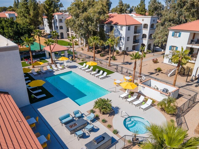 Building Photo - Solas Glendale Rental