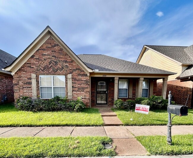 Photo - Beautiful 3 Bedroom, 2 Bath Home – Freshly Updated & Move-In Ready!