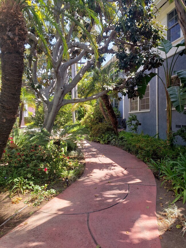 Photo - 1139 26th St Unit A