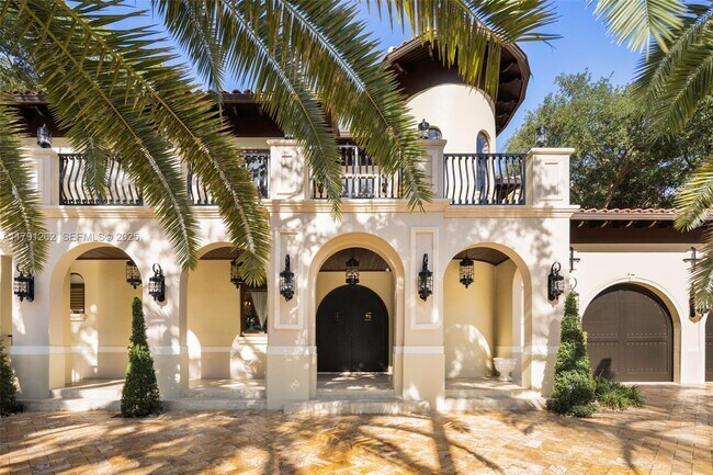 Photo - 6016 Leonardo St