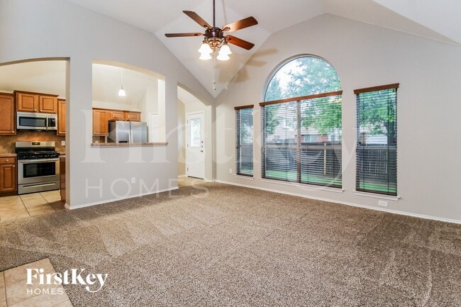 Photo - 1233 Logan Dr