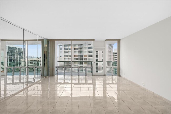 Photo - 1408 Brickell Bay Dr Unit 1106