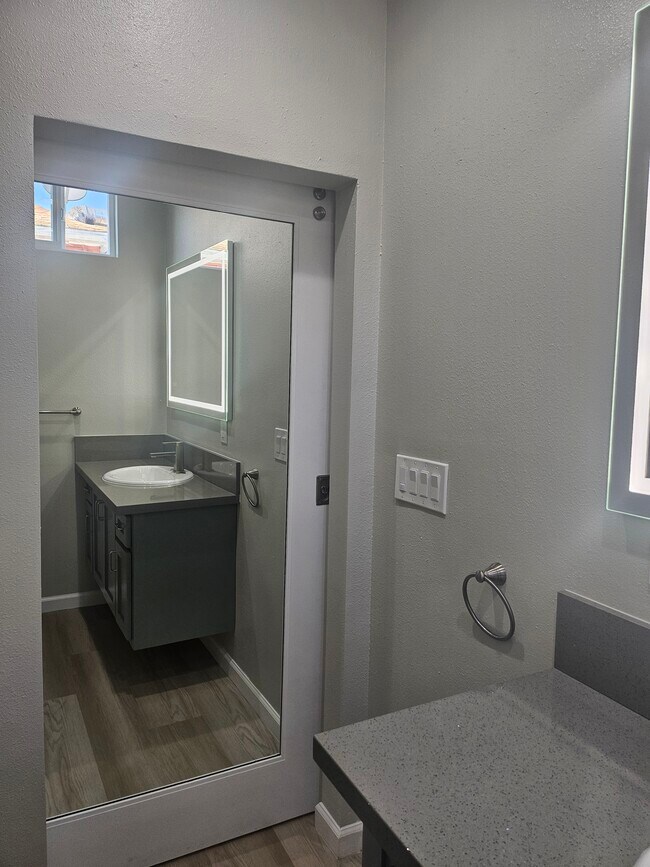 Photo - 1175 N Normandie Ave Unit #4