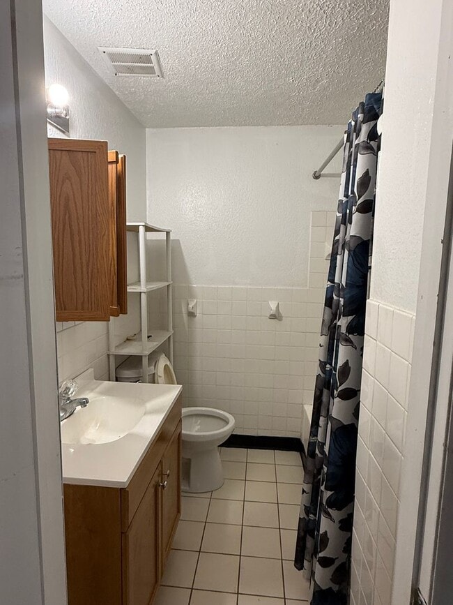 Photo - Warrensville Heights 3 bedroom townhome