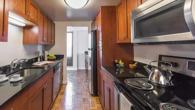 Photo - 930 Massachusetts Ave Unit #3E