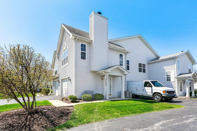 Photo - 2544 Dickens Dr