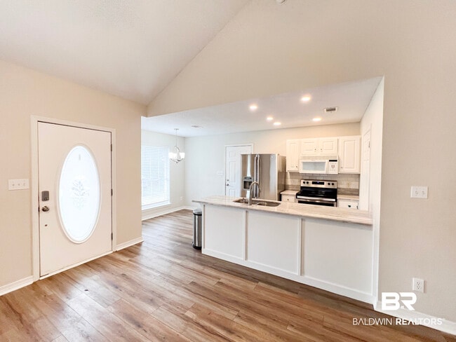 120 Covey Run Pl