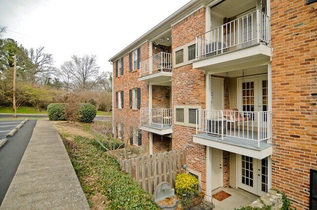5025 Hillsboro Pike Unit 23T