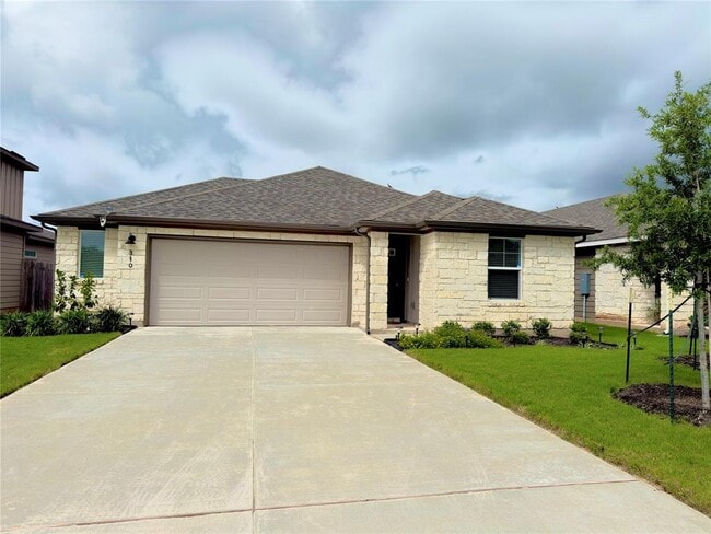 Building Photo - 310 Fossil Dr