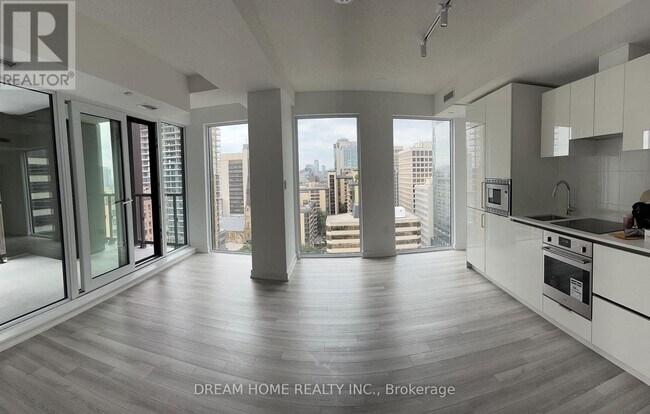 Photo - 238 Simcoe St Unit 1509