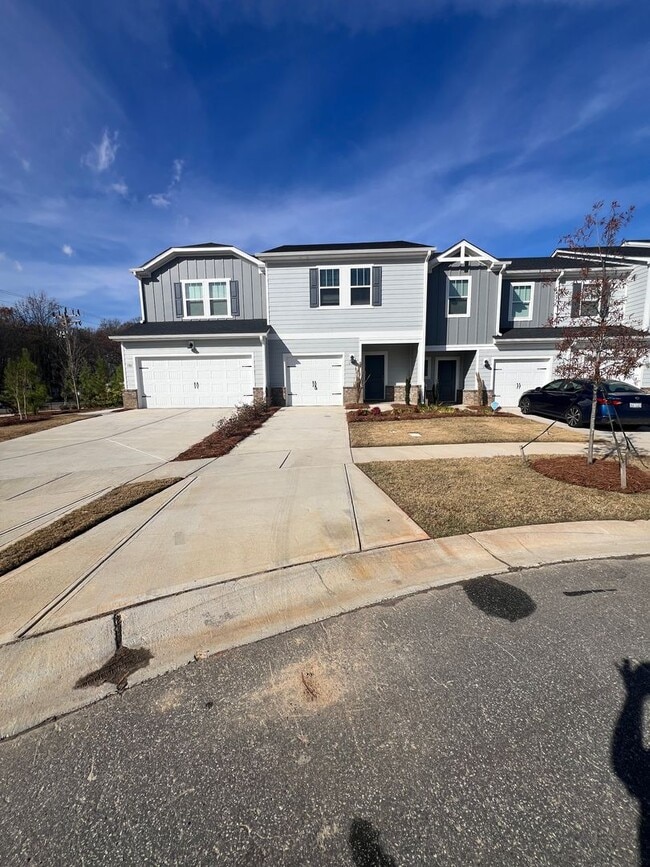 Photo - Brand New 3 Bedroom Home for Rent (Monroe)