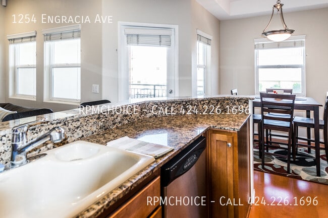 Photo - 1254 Engracia Ave