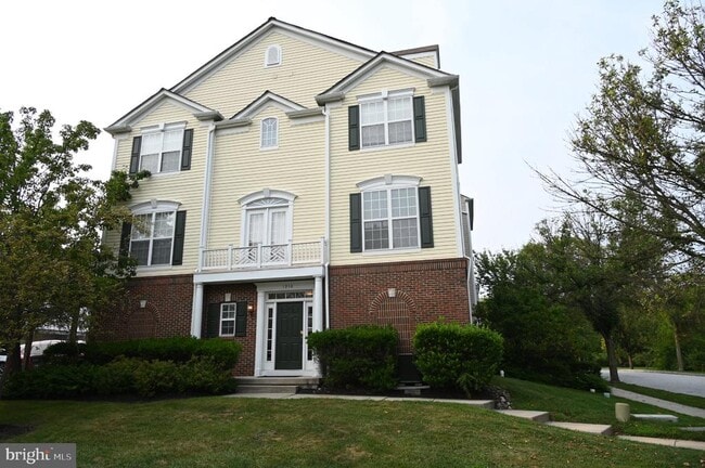 Photo - 1910 Cavalier Ln