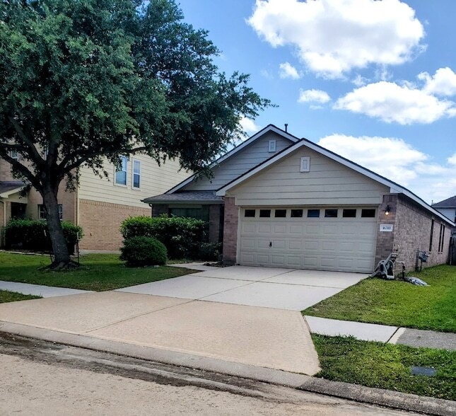 Building Photo - 16310 Cole Bridge Ln