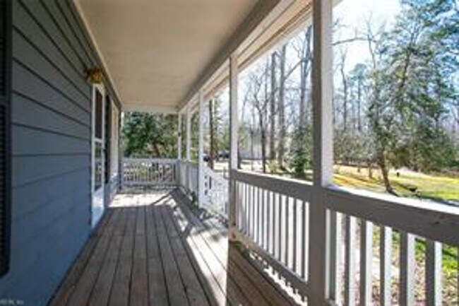 Photo - Call Sabrina at 757-767-0767 for more information